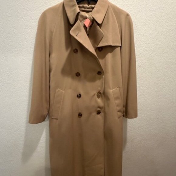 Classic ladies Burberry raincoat - Picture 3 of 5